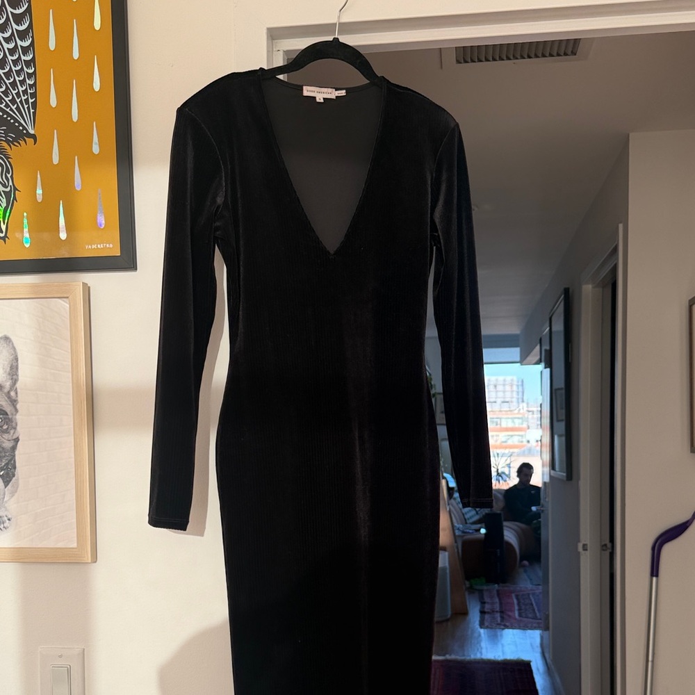 Good American Black Velvet Dress
